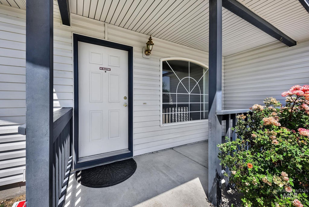 Photo of 719 Trailside Dr, Caldwell, ID 83607 (MLS # 98991543)