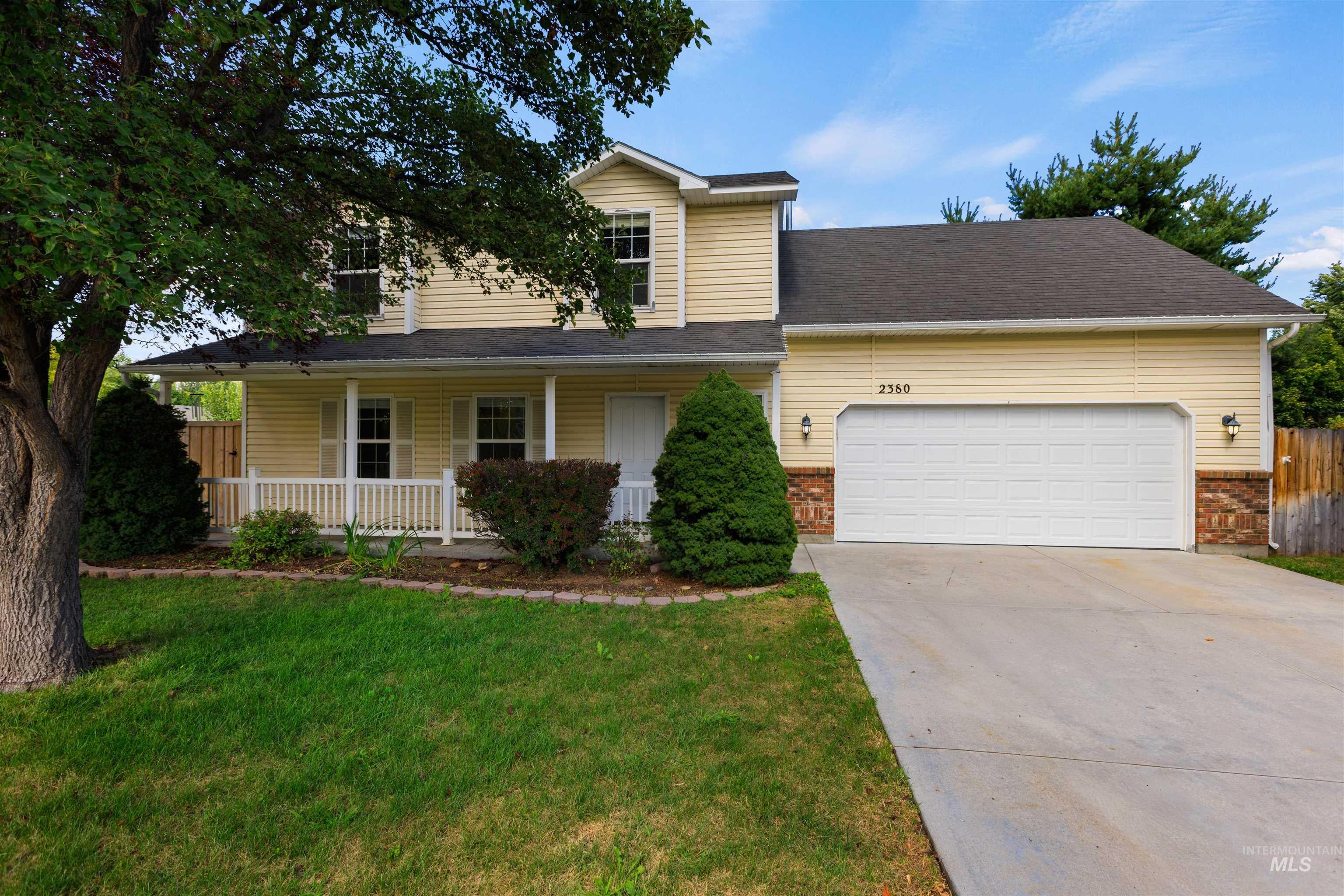 2380 W Baystone Dr