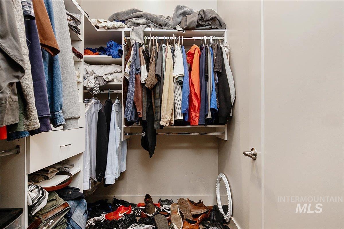 View of walk in closet