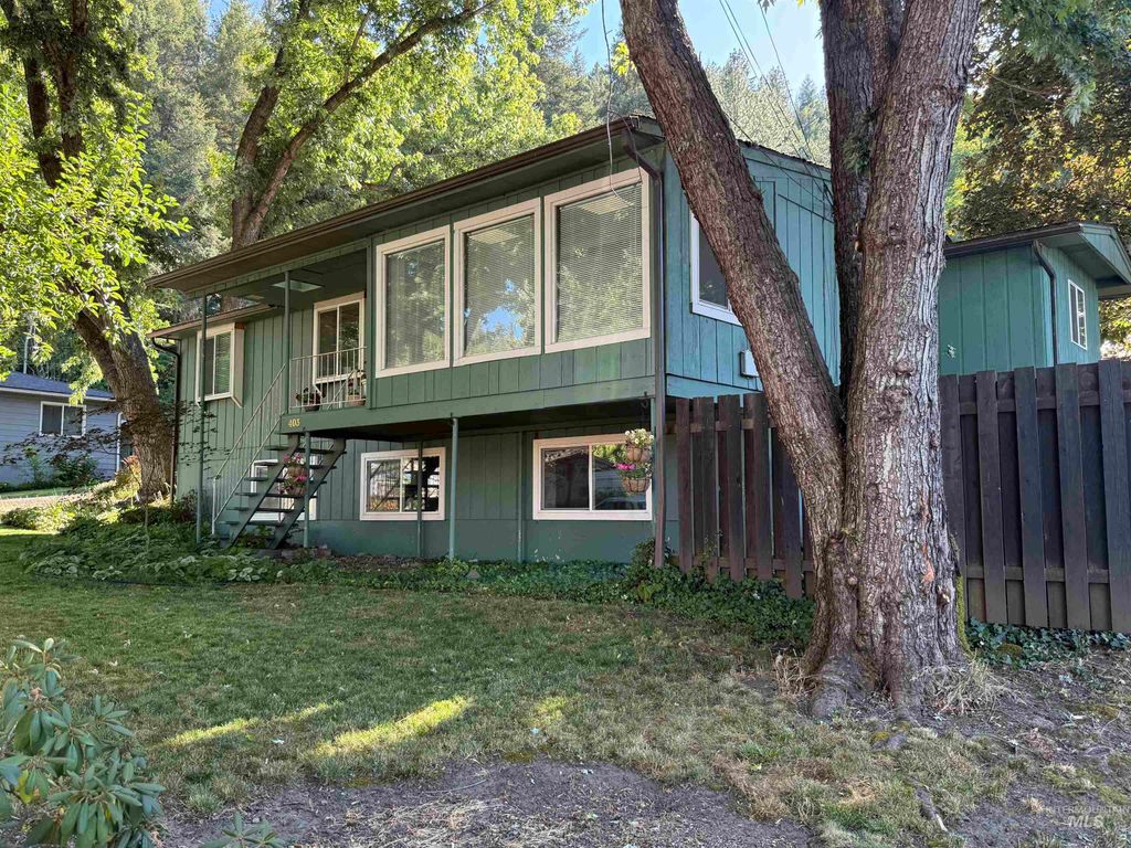 Photo of 403 138th St, Orofino, ID 83544 (MLS # 98953377)