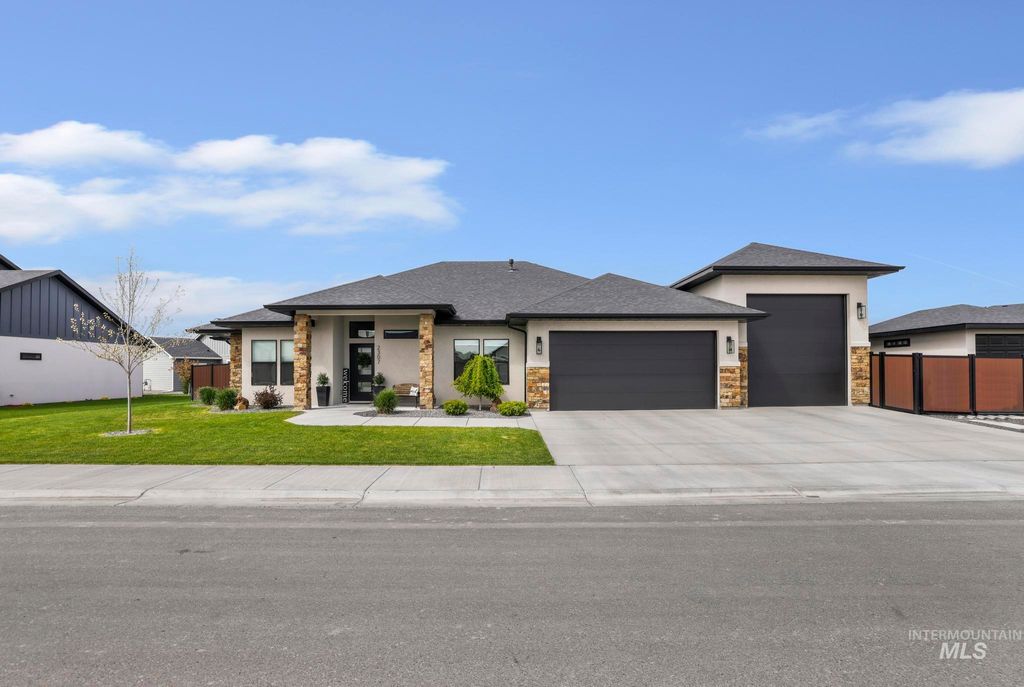 Photo of 2307 Cattail Drive, Twin Falls, ID 83301 (MLS # 98984806)