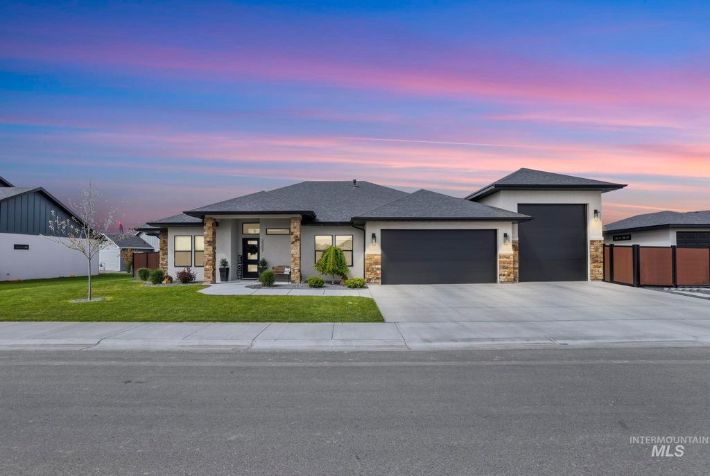 Photo of 2307 Cattail Drive, Twin Falls, ID 83301 (MLS # 98984806)