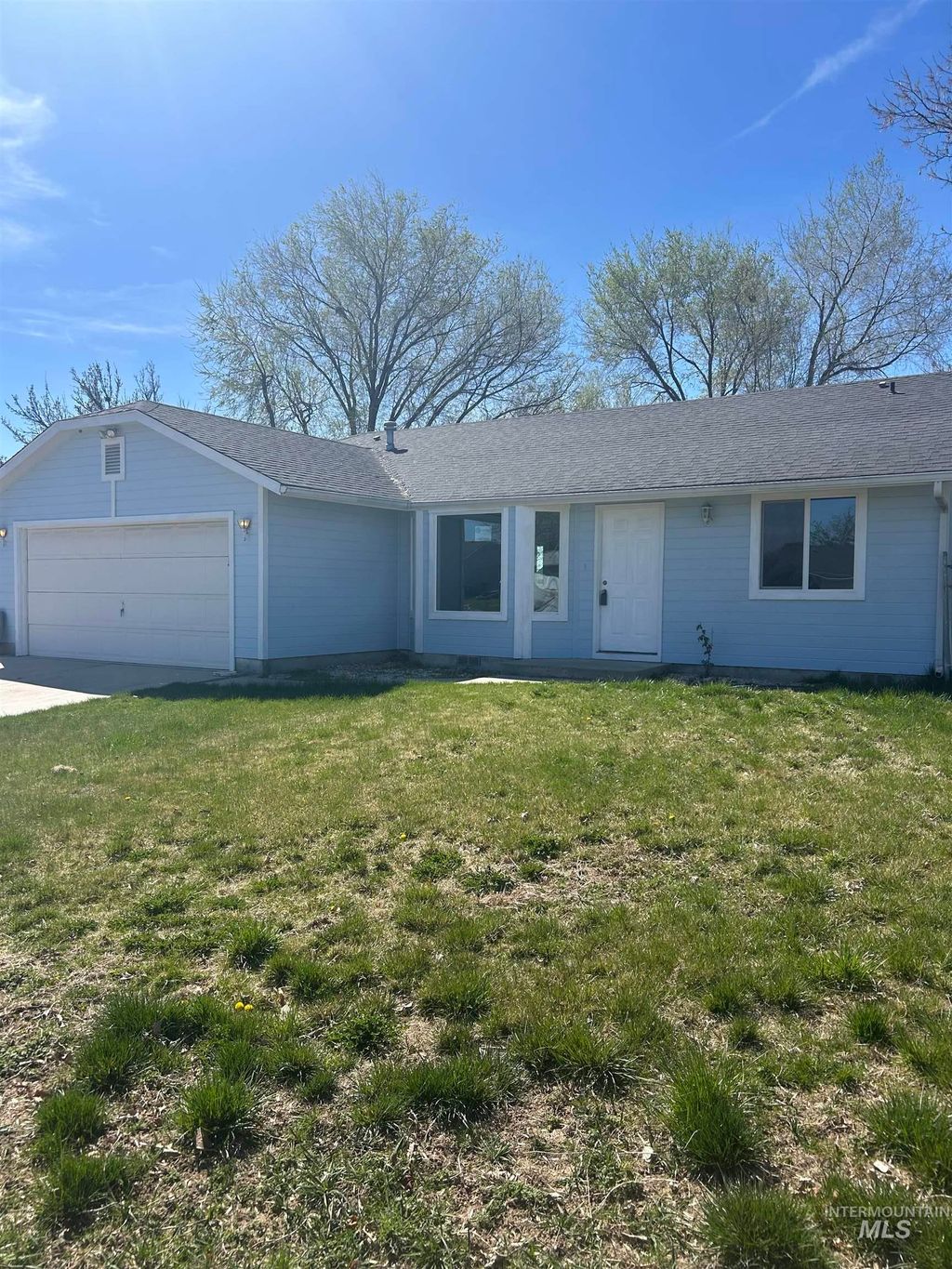 Photo of 55 S Taffy Dr, Nampa, ID 83605 (MLS # 98982197)