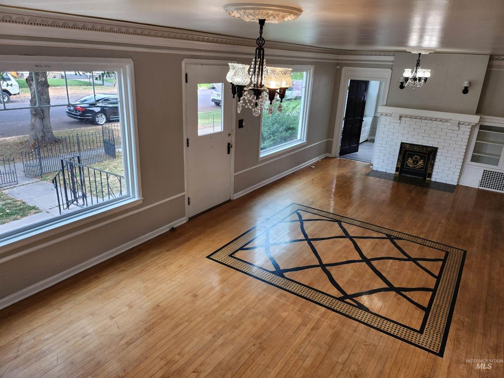 Photo of 321 7th Av. North Ave, Twin Falls, ID 83301 (MLS # 98963637)