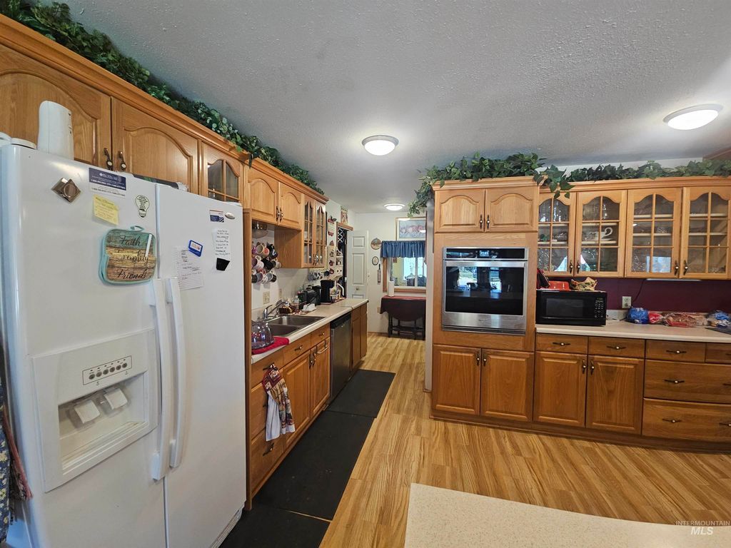 Photo of 309 SW Ave, New Plymouth, ID 83655 (MLS # 98990222)