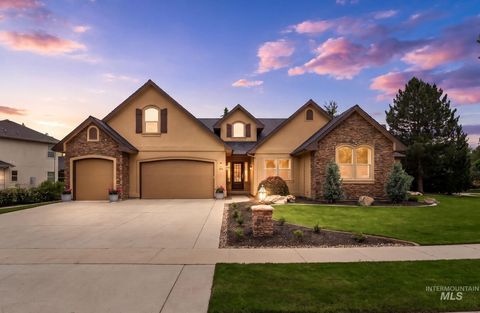 Photo of 685 W Watermoor Ct, Eagle, ID 83616 (MLS # 98987413)