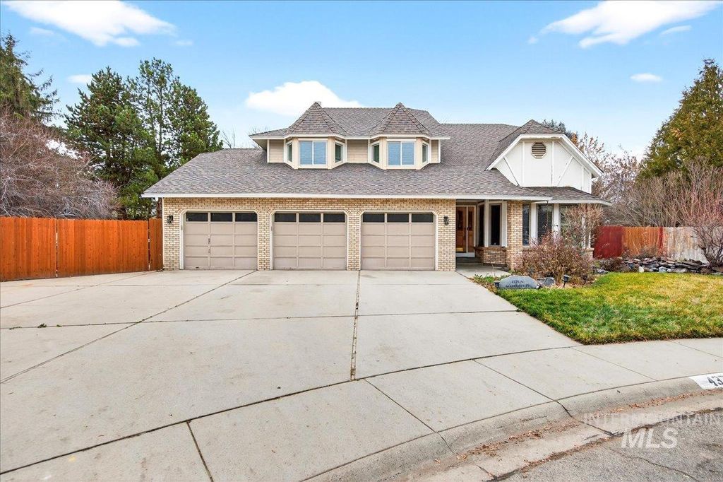 Photo of 4375 N Marcliffe Pl, Boise, ID 83704 (MLS # 98970510)