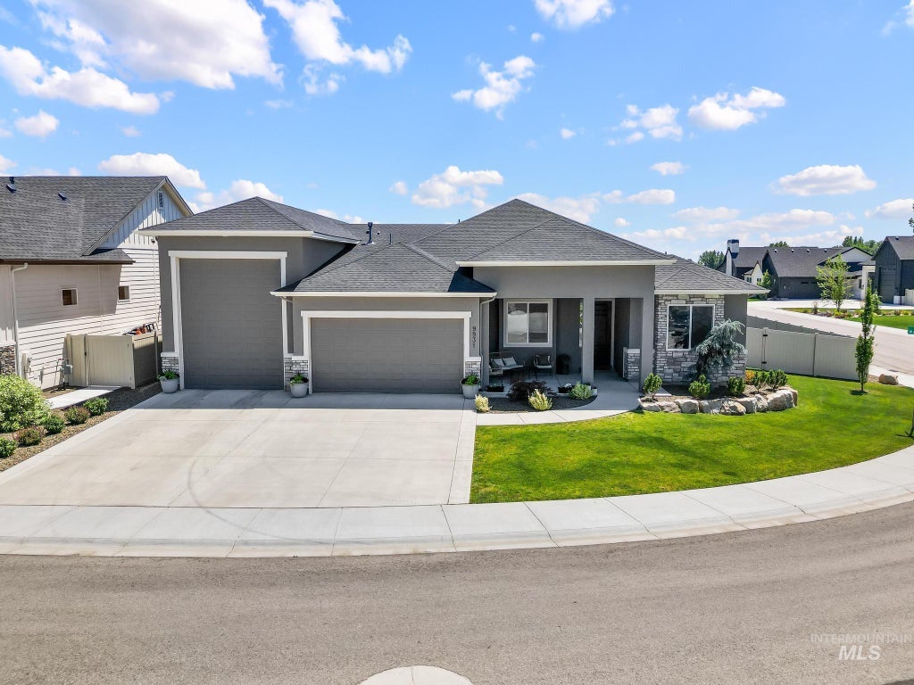 Photo of 9931 W Aviara Dr, Star, ID 83669 (MLS # 99000524)