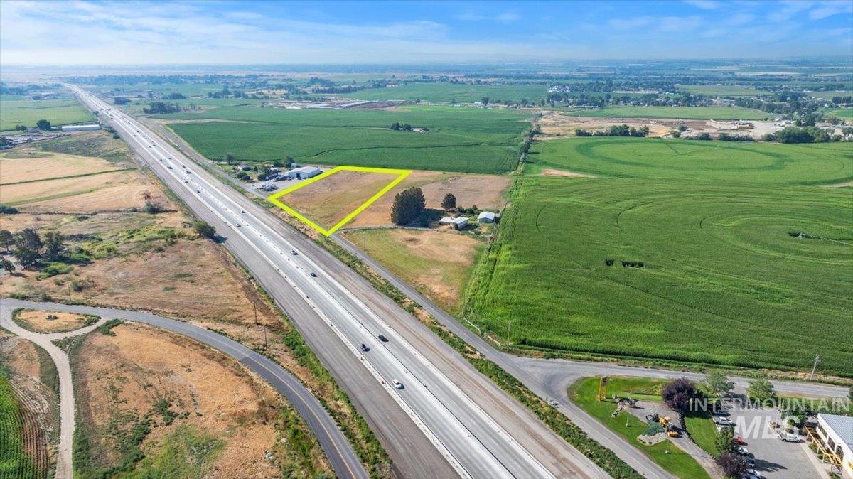 47 East Frontage Road