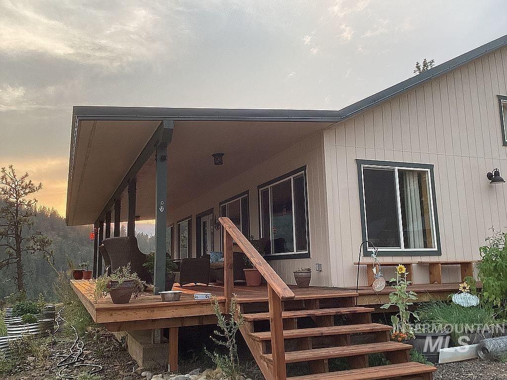 Photo of 1000 Pardee Rd, Kamiah, ID 83536 (MLS # 98984016)