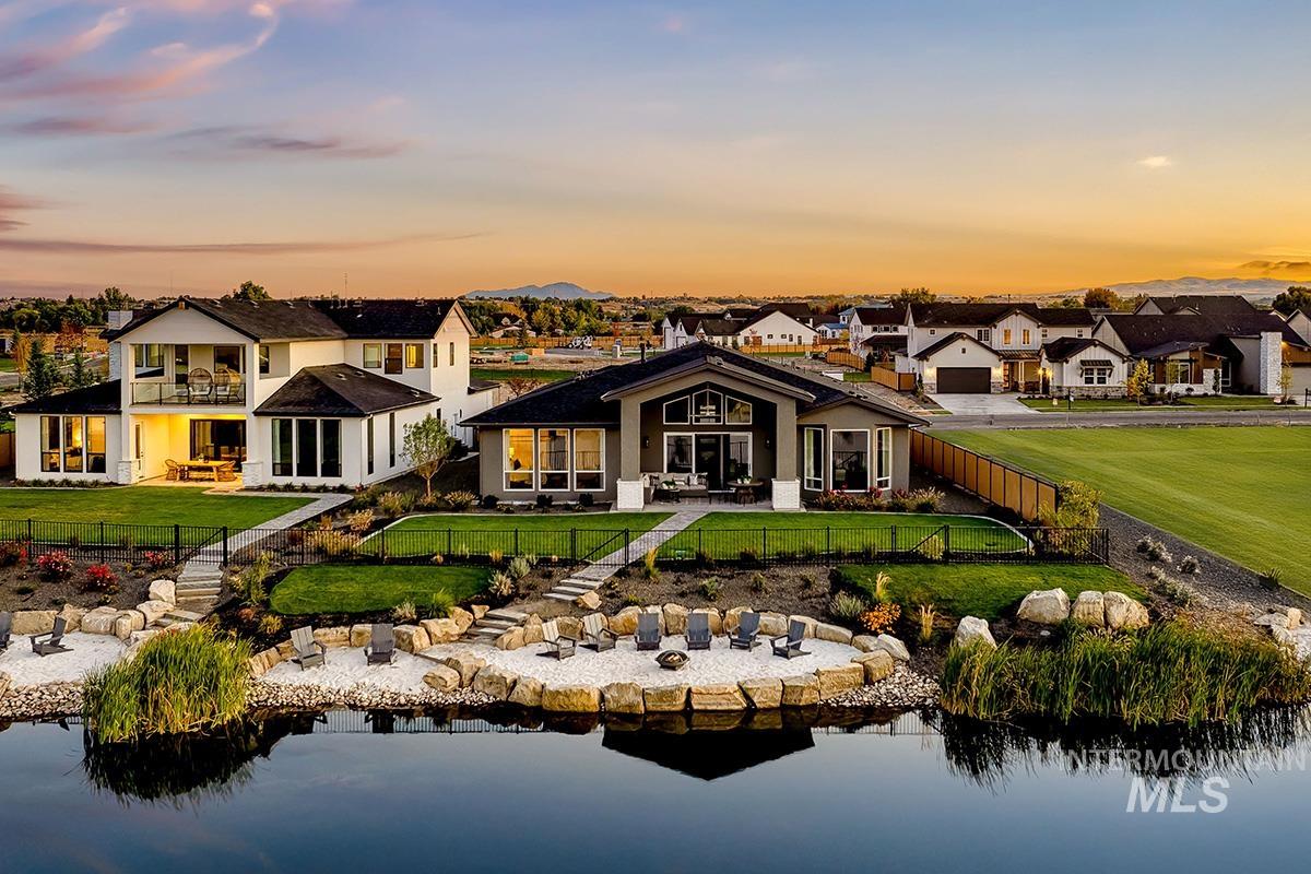 7051 Saddle Bred Way