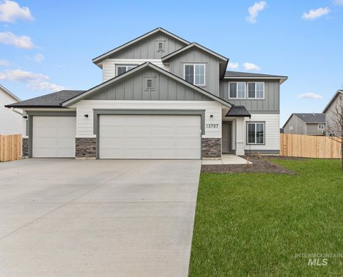 Photo of 1298 W Pack River Dr, Meridian, ID 83642 (MLS # 98981872)