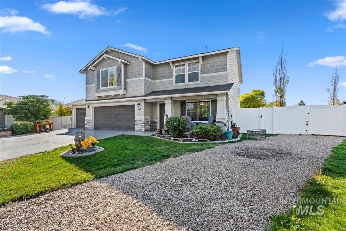 313 Bisque Dr.