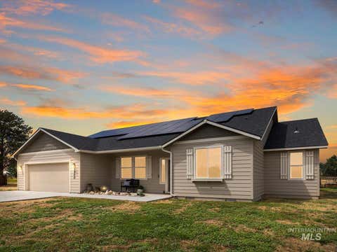 Photo of 1900 Thomas Ln, Emmett, ID 83617 (MLS # 98992380)