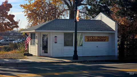 Photo of 114 E. Main St, Middleton, ID 83644 (MLS # 98967215)