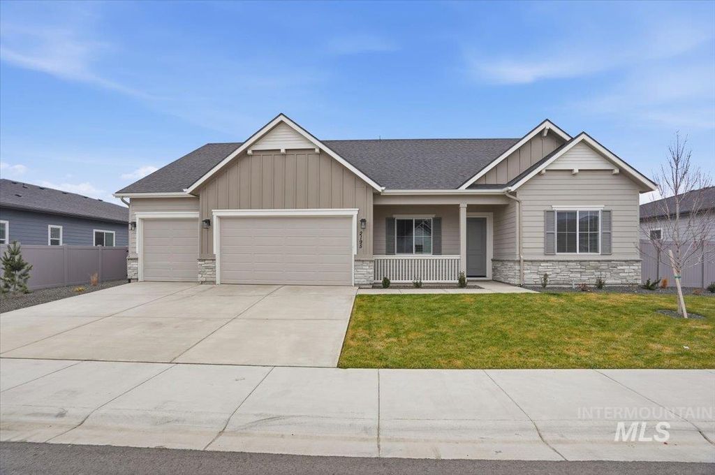 Photo of 17151 N Yorktown Way, Nampa, ID 83687 (MLS # 98994381)