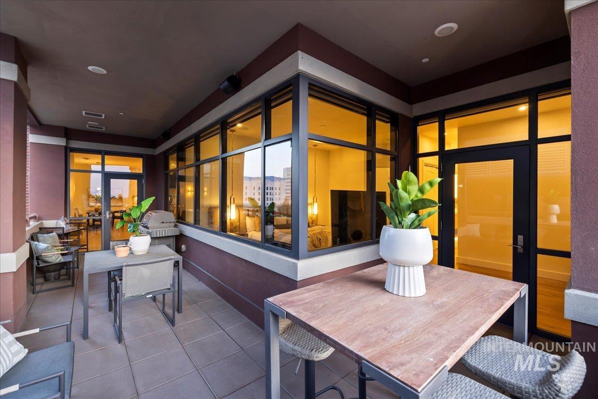 View of patio / terrace with outdoor dining area