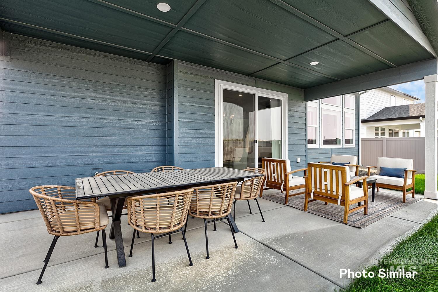 View of patio / terrace featuring outdoor dining area and an outdoor hangout area