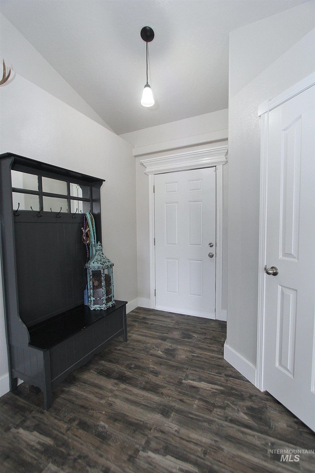 Photo of 516 Arrowhead Dr, Nampa, ID 83686 (MLS # 98971127)