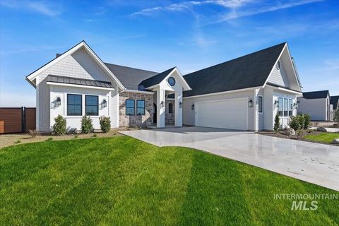 Photo of 8088 W Inspirado Dr, Meridian, ID 83646 (MLS # 98979061)