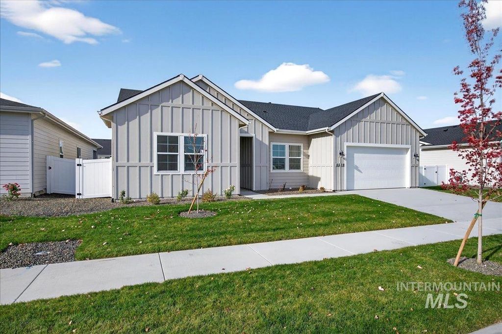 Photo of 8539 S Country Wind Ave, Meridian, ID 83642 (MLS # 98971431)