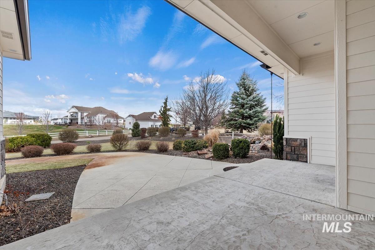 View of patio featuring a residential view