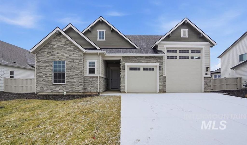 Photo of 1231 Stirling Meadows Ct, Middleton, ID 83644 (MLS # 98973362)