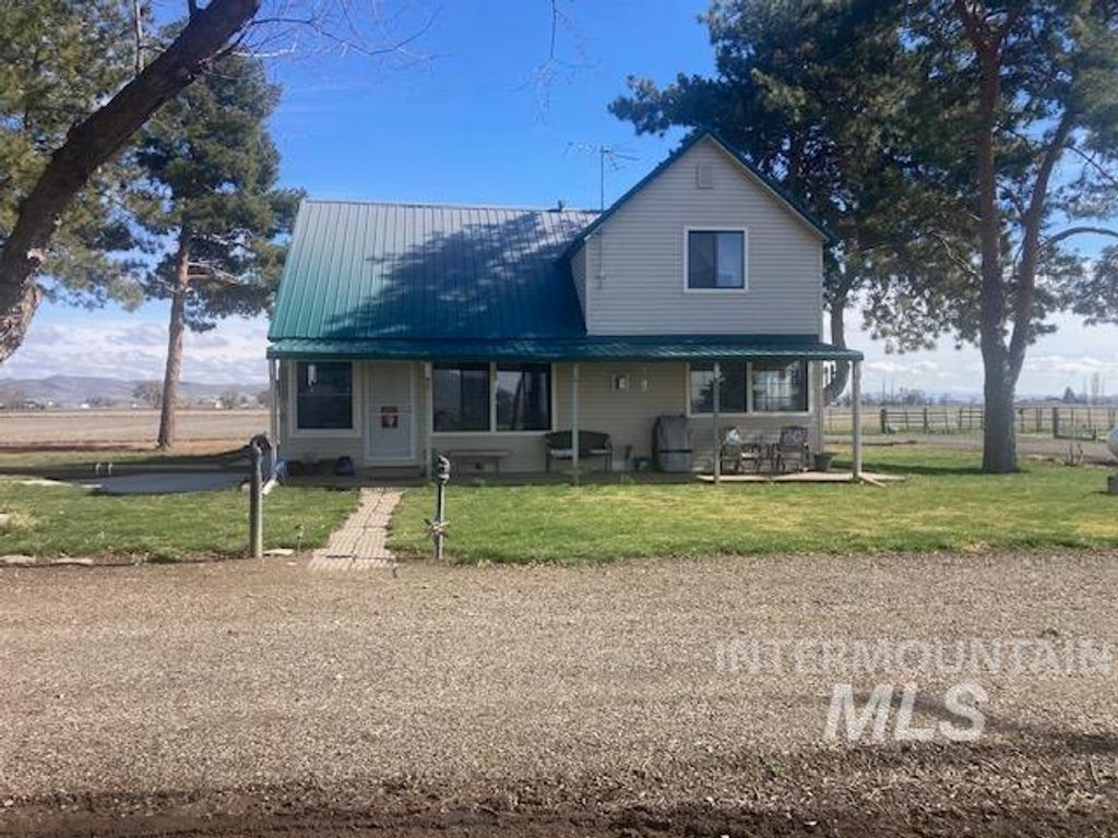 Photo of 848 Jonathan Rd, Weiser, ID 83672 (MLS # 98976759)