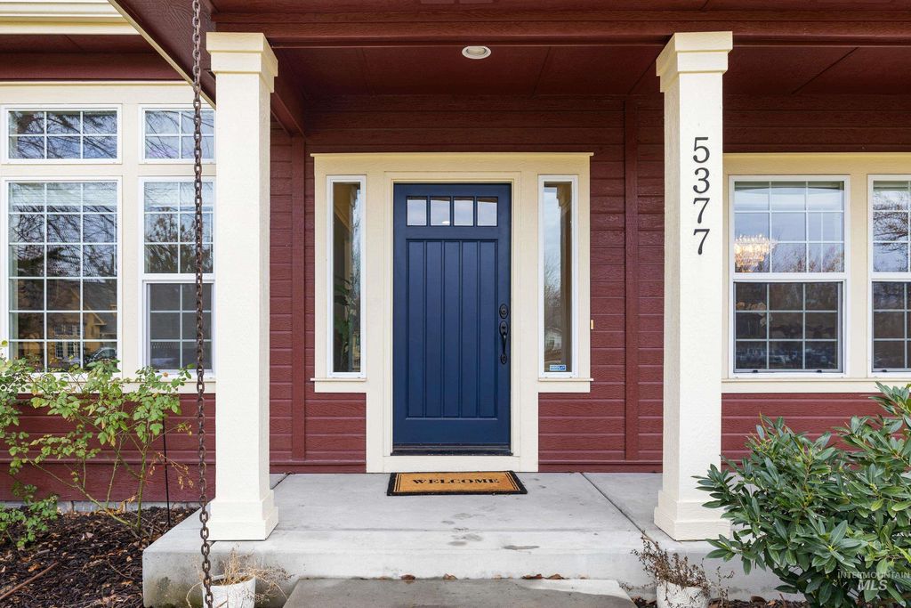 Photo of 5377 W Parsons Drive, Boise, ID 83714 (MLS # 98973906)