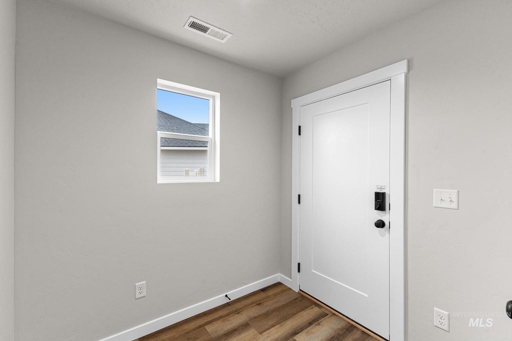 Photo of 2317 W Red Jasper Dr, Kuna, ID 83634 (MLS # 99000974)