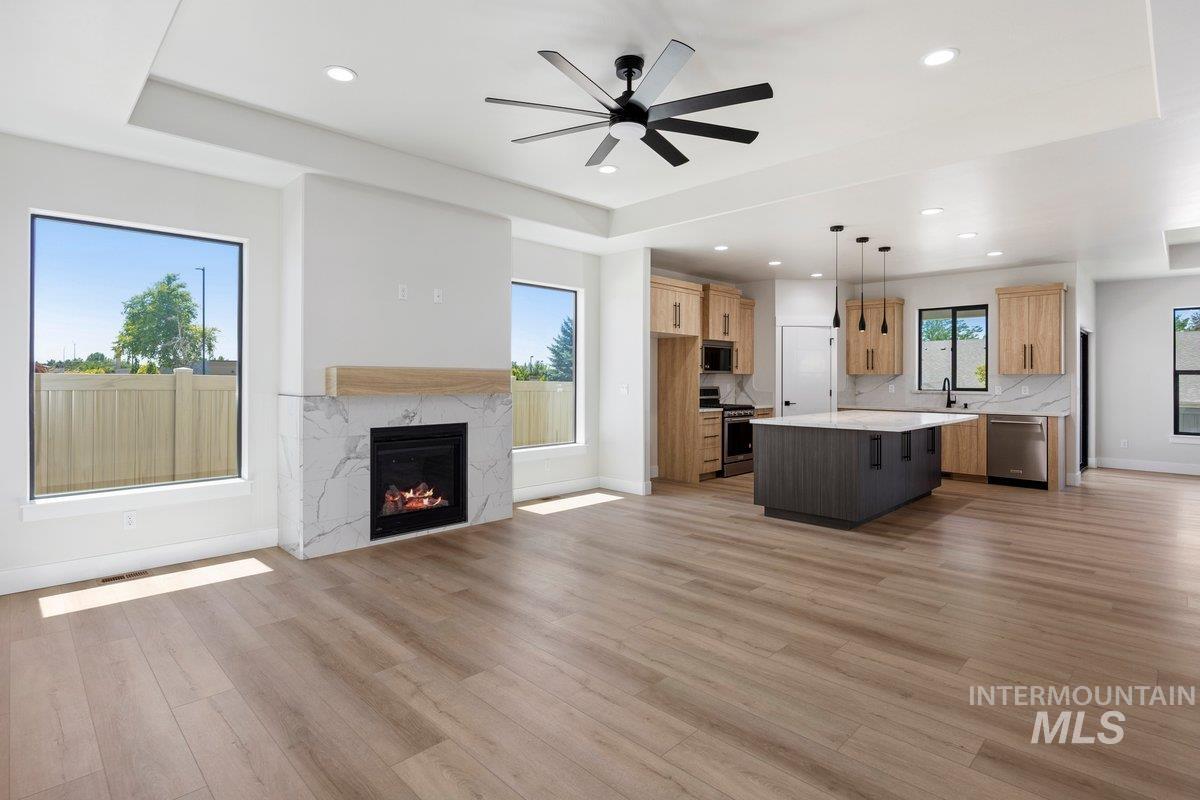 517 Canyon Falls Dr.