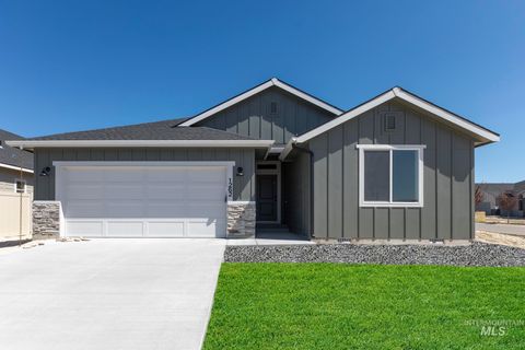 Photo of 1262 W Bass River Dr, Meridian, ID 83642 (MLS # 98941986)