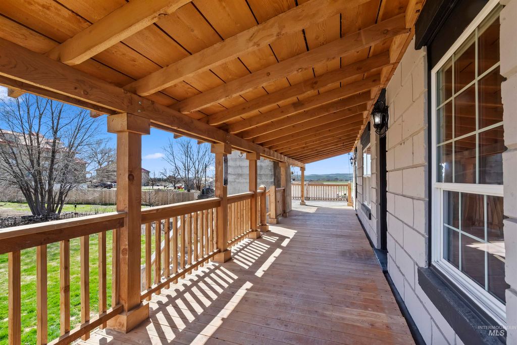 Photo of 2480 Galey Street, Weiser, ID 83672 (MLS # 98981906)