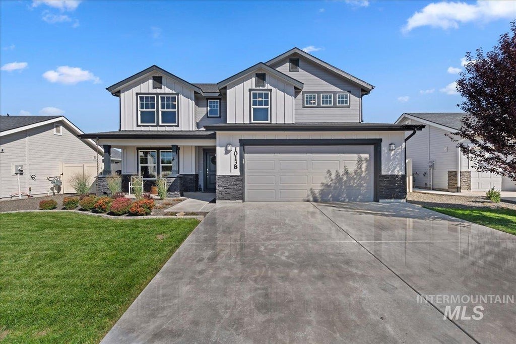 Photo of 10138 W Gladiola St, Star, ID 83669 (MLS # 99001088)