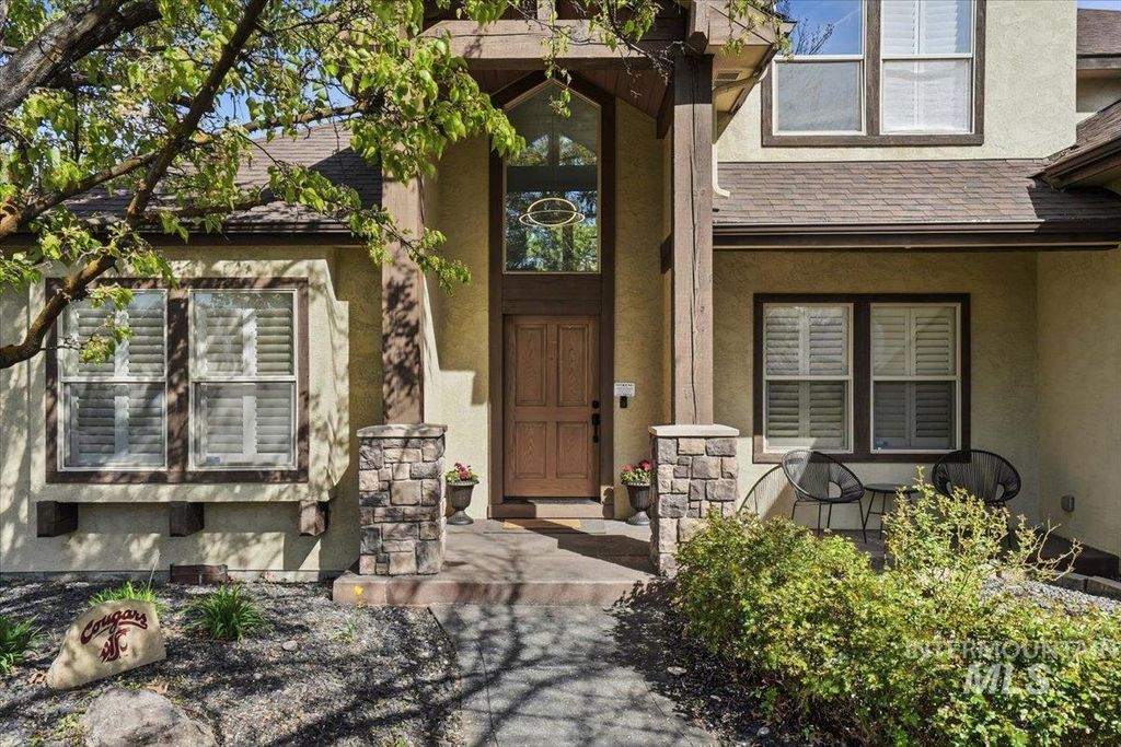 Photo of 342 N Clearpoint Way, Eagle, ID 83616 (MLS # 98981759)