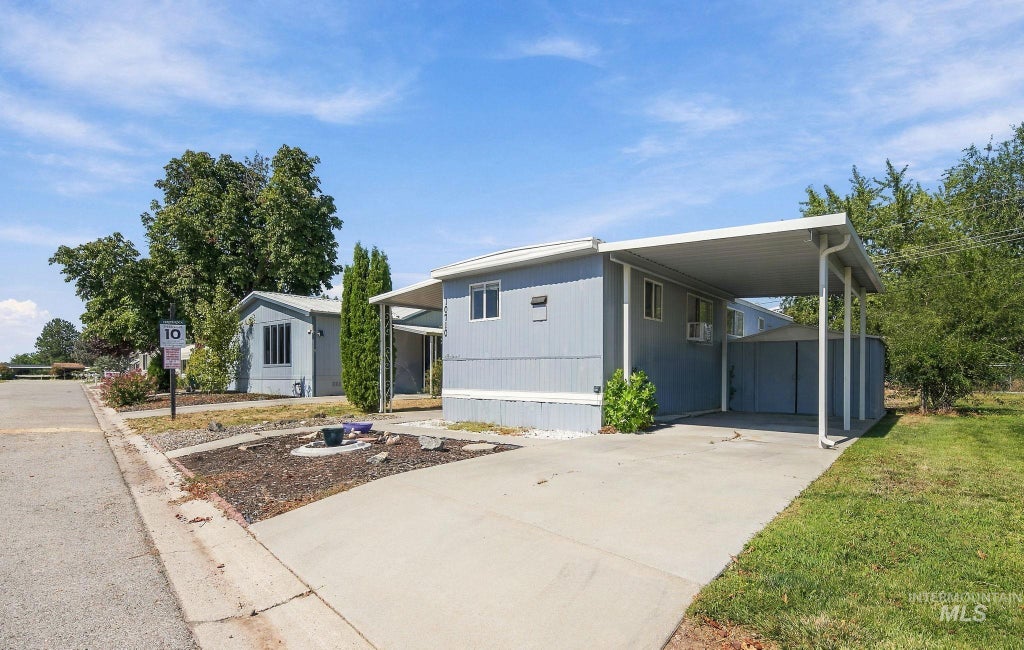 Photo of 10710 W Ardyce Ln, Boise, ID 83713 (MLS # 99000676)