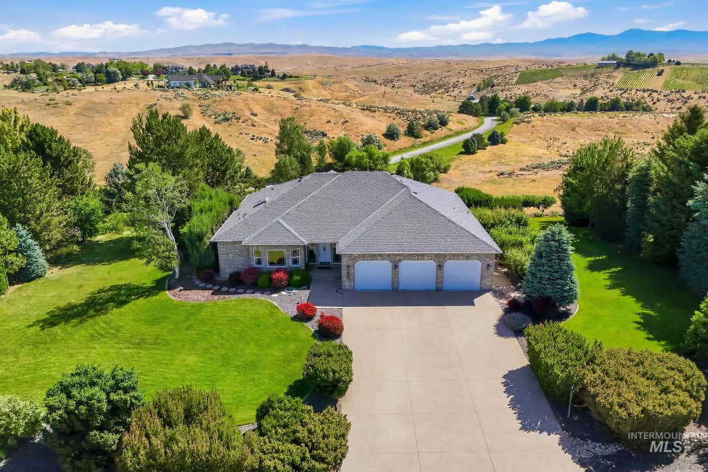 Photo of 5660 N Star Ridge Way, Star, ID 83669 (MLS # 98990698)