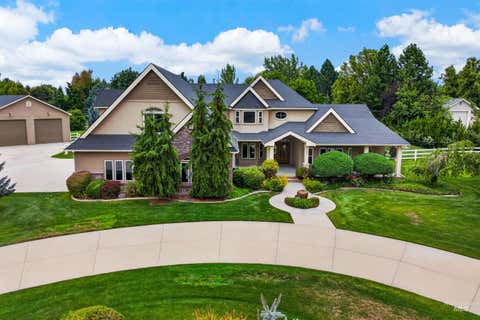 Photo of 2684 W Champagne Drive, Eagle, ID 83616 (MLS # 98997786)