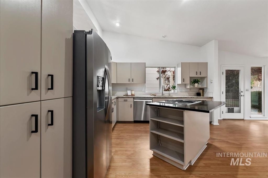 Photo of 8359 W Willowdale Dr, Garden City, ID 83714 (MLS # 98980617)