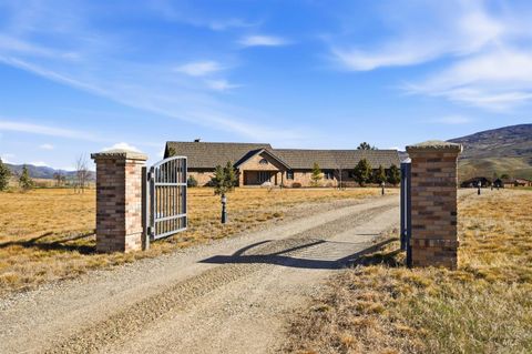 Photo of 9650 N Highway 52, Horseshoe Bend, ID 83670 (MLS # 98978766)