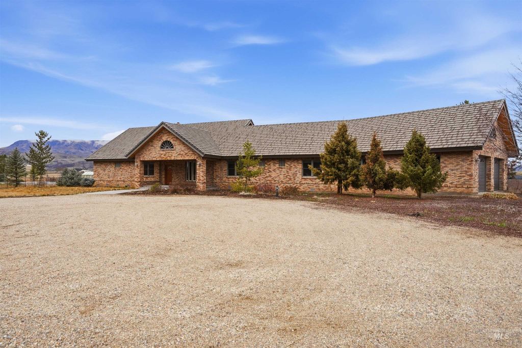 Photo of 9650 N Highway 52, Horseshoe Bend, ID 83670 (MLS # 98978766)