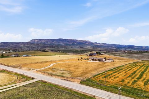 Photo of 9650 N Highway 52, Horseshoe Bend, ID 83670 (MLS # 98978766)