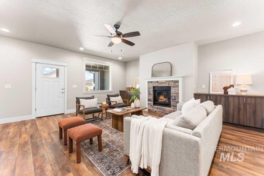 Photo of 4423 E Wedge St #Lot 35 Block 4, Nampa, ID 83687 (MLS # 98985171)