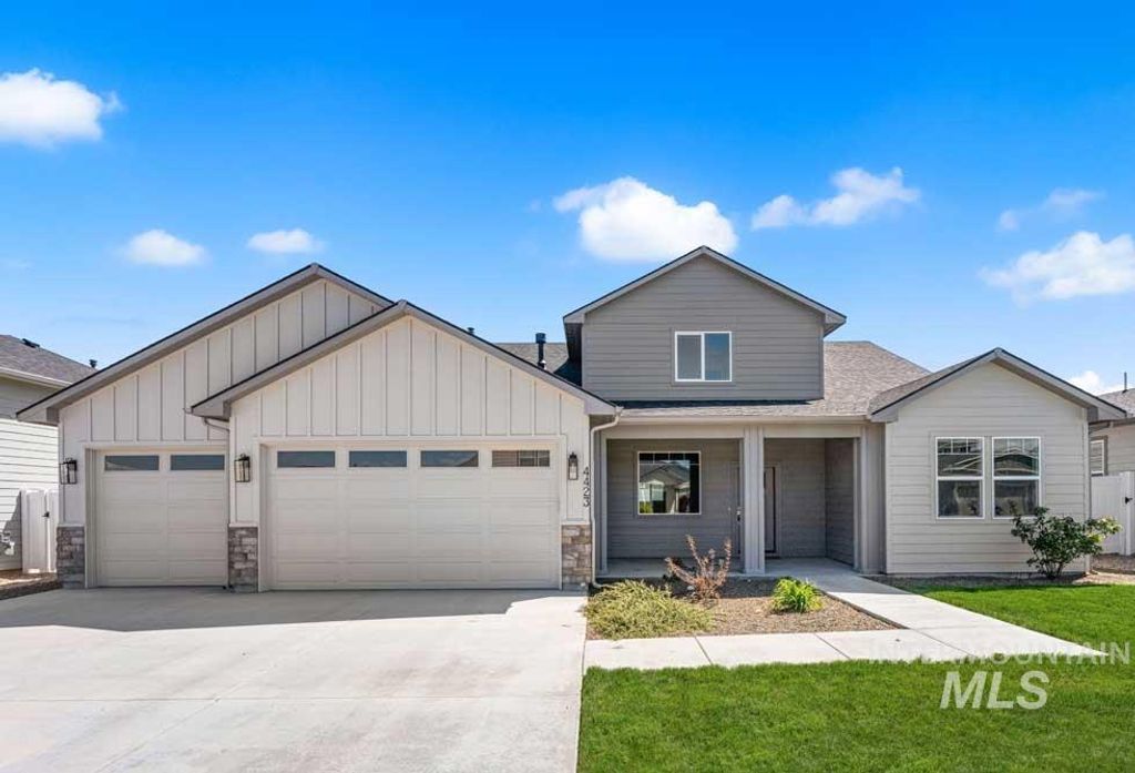 Photo of 4423 E Wedge St #Lot 35 Block 4, Nampa, ID 83687 (MLS # 98985171)