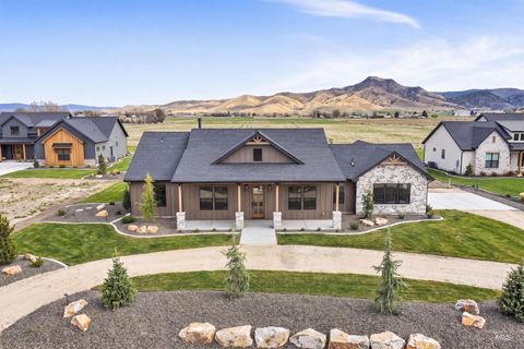 Photo of 1 Neil Rd, Emmett, ID 83617 (MLS # 98985601)