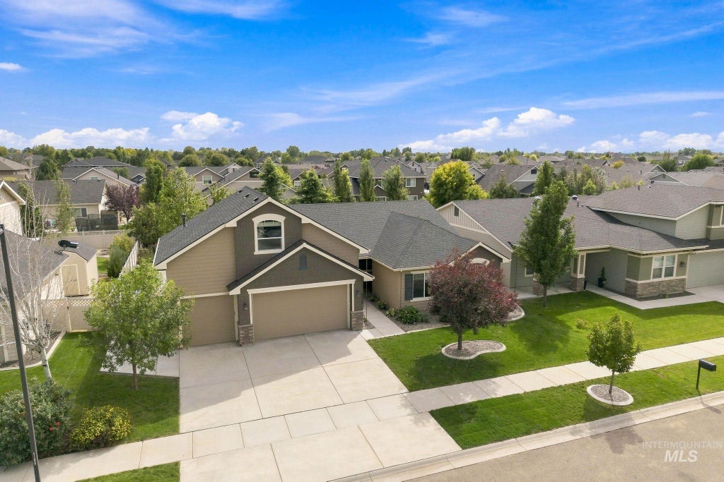 Photo of 2739 W Tenuta St, Meridian, ID 83646 (MLS # 98999818)