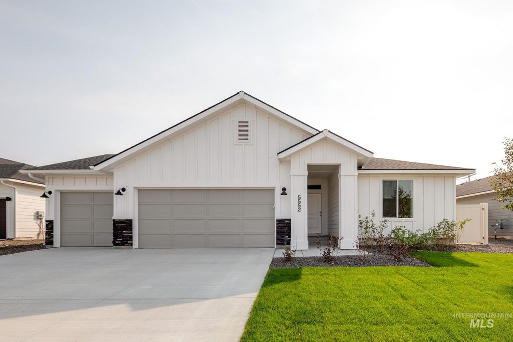 Photo of 7098 E Kilkenny Ct, Nampa, ID 83687 (MLS # 98987162)