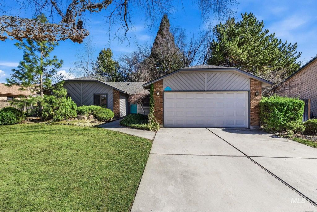 Photo of 3466 S Vintage Way, Boise, ID 83706 (MLS # 98976948)