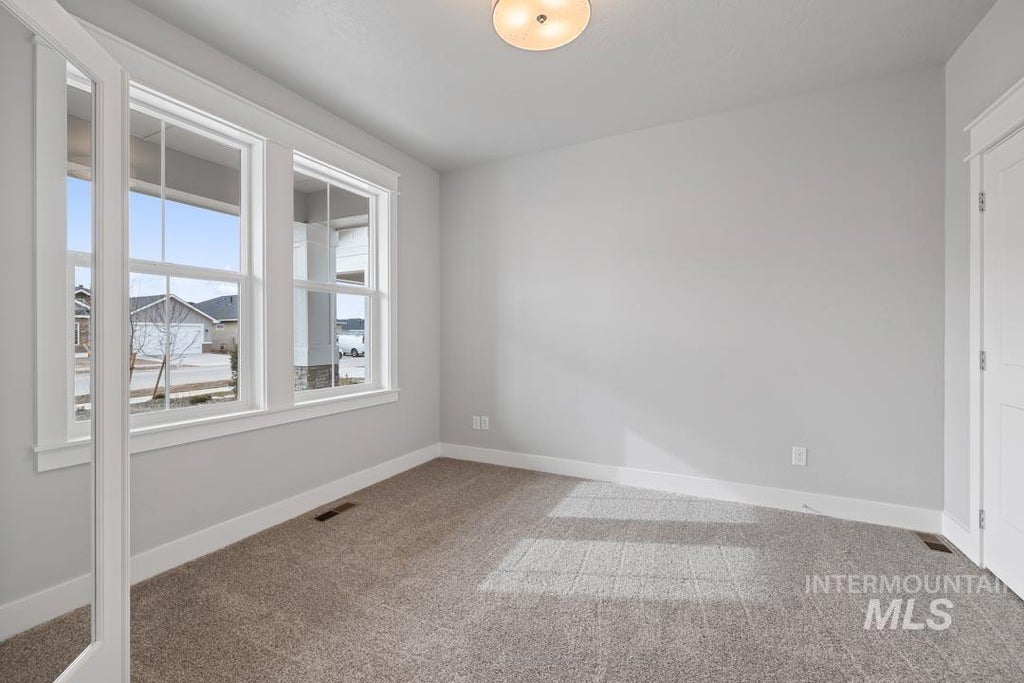 Photo of 4539 E La Grande Street, Nampa, ID 83687 (MLS # 98993445)