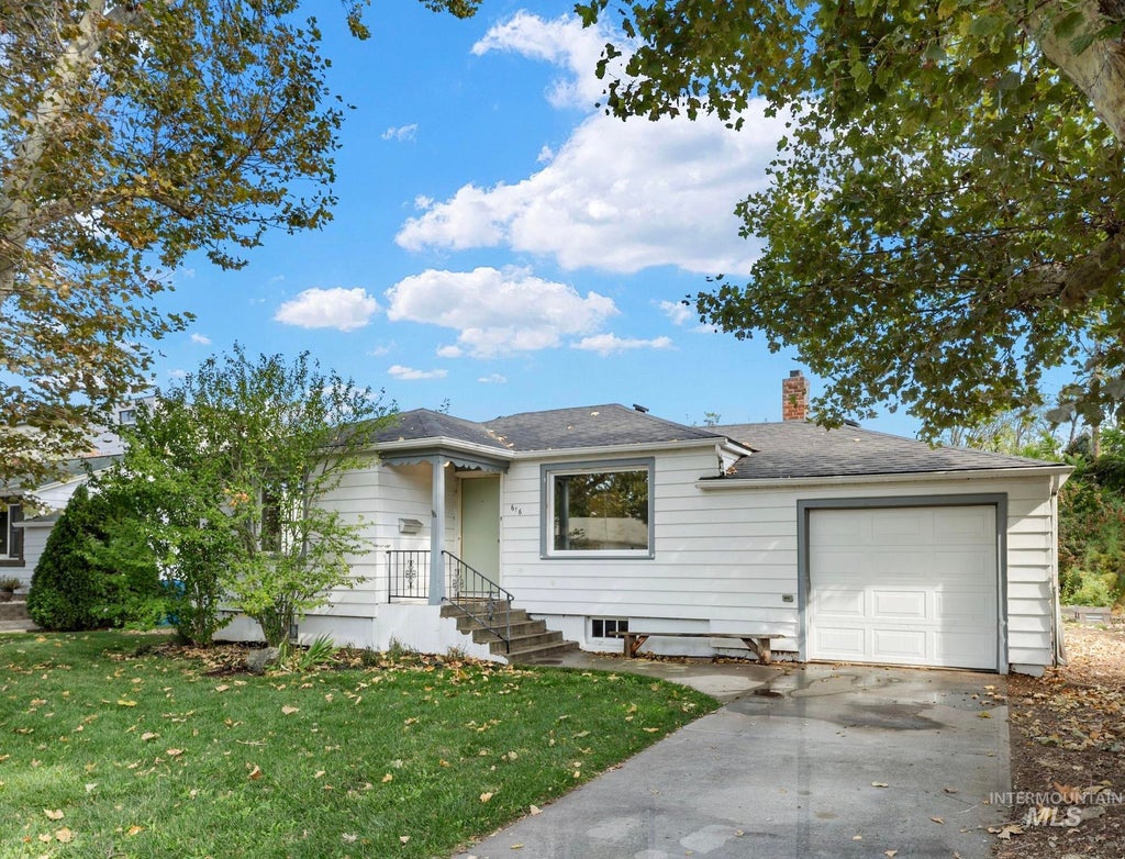 Photo of 616 N Pond ST, Boise, ID 83706 (MLS # 99003344)